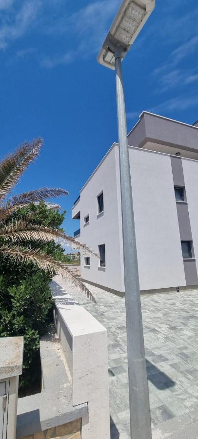 פריבלאקה Apartment Luka מראה חיצוני תמונה