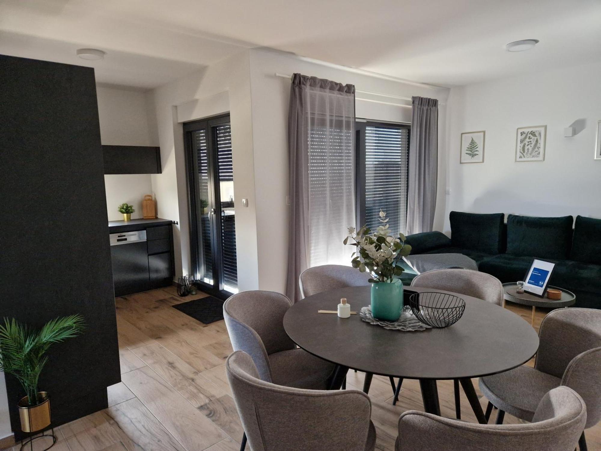פריבלאקה Apartment Luka מראה חיצוני תמונה